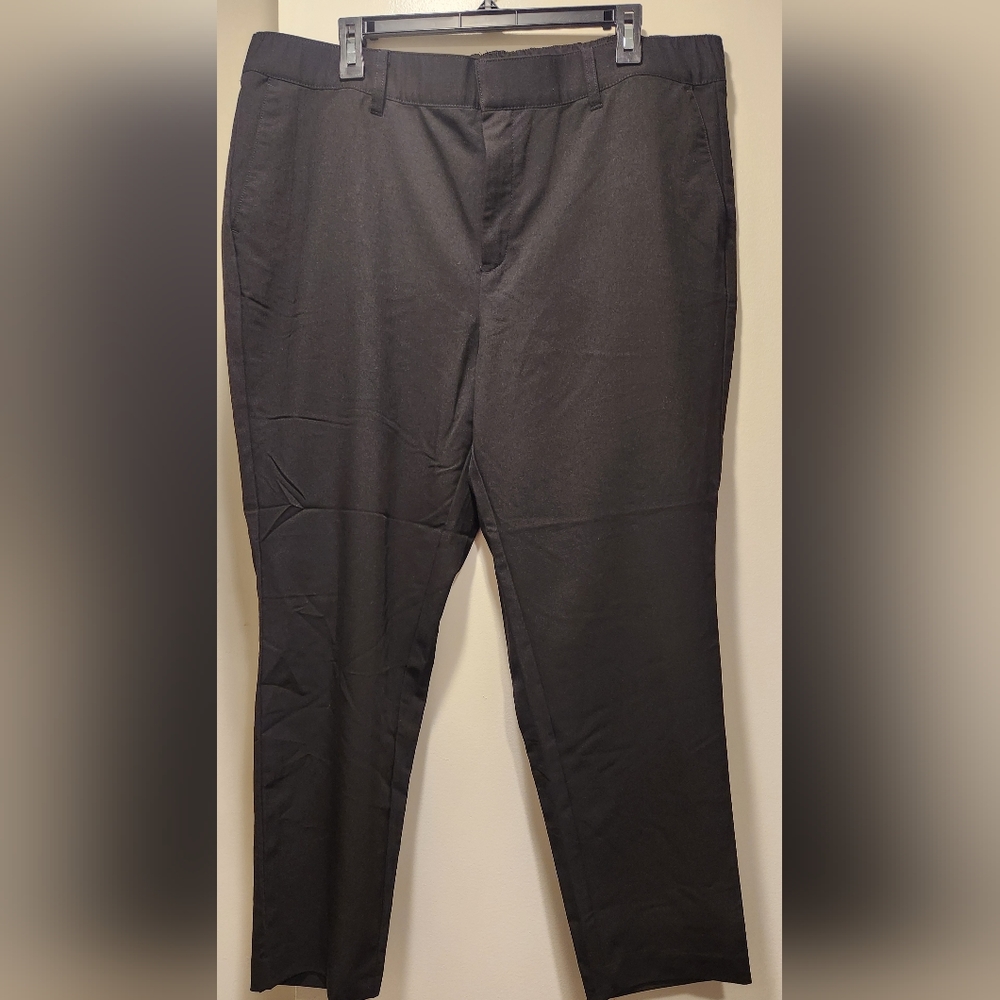 Torrid Relaxed Taper pull on pants 16 Short